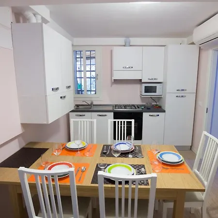 Venice Rialto Bridge Apartment-2
